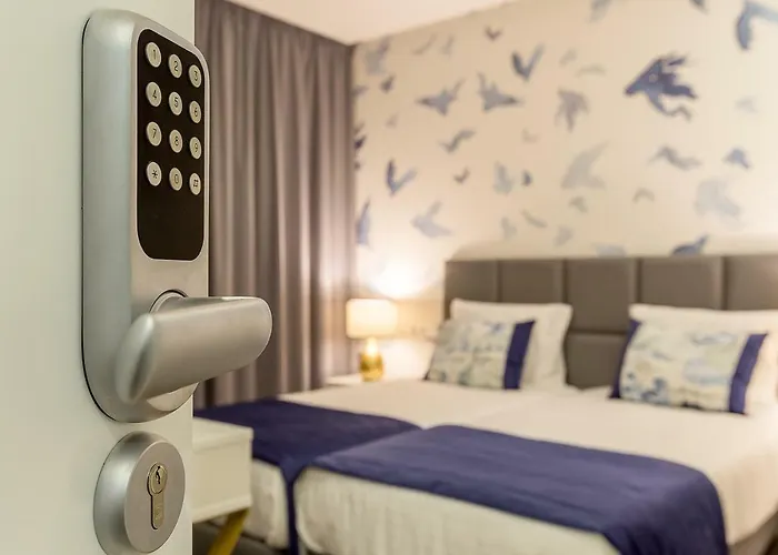 בית הארחה Micasa 4*